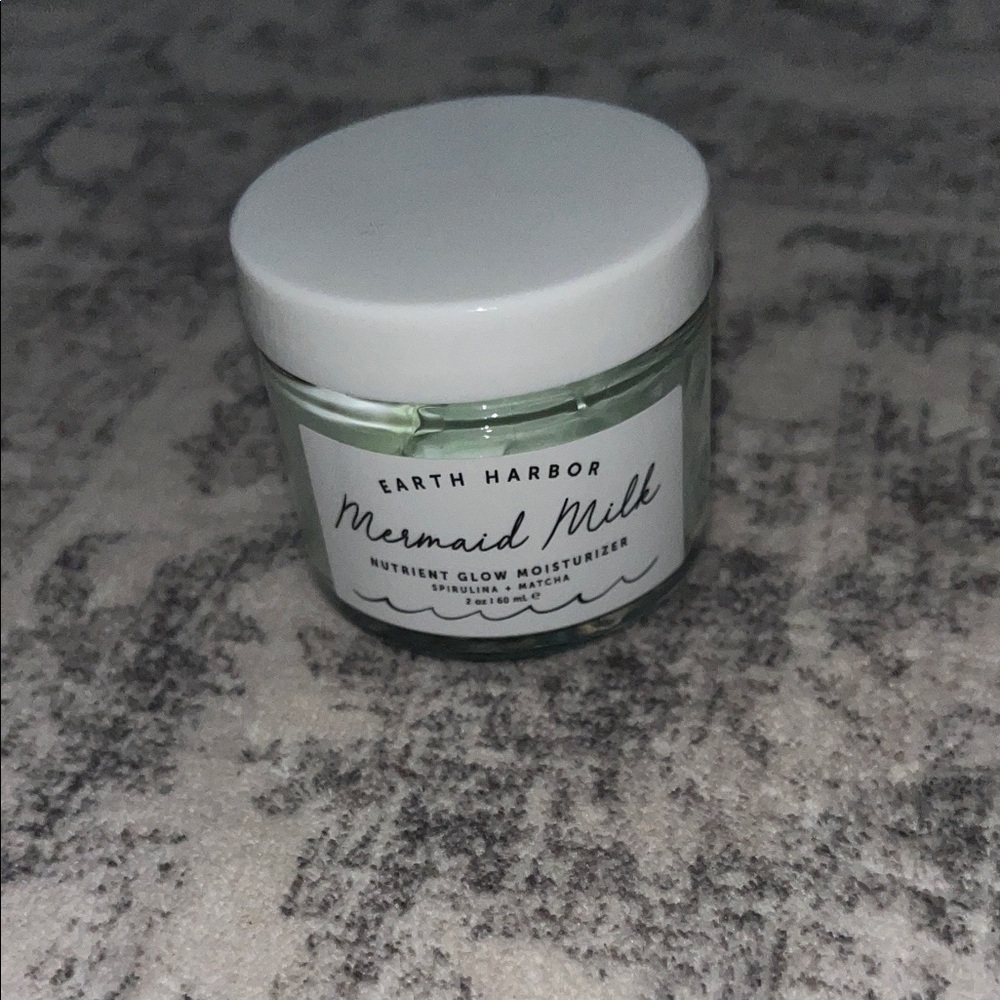 Earth Harbor Mermaid Milk Nutrient Glow Moisturizer-never used!!! - Picture 6 of 6